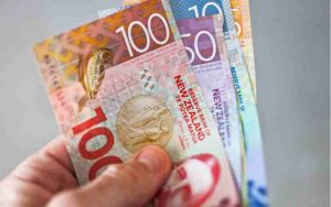official cash rate nz stays a 5.5%